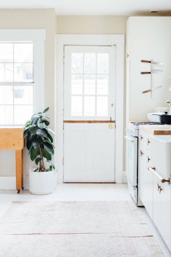How to Create an Industrial-Themed Kitchen